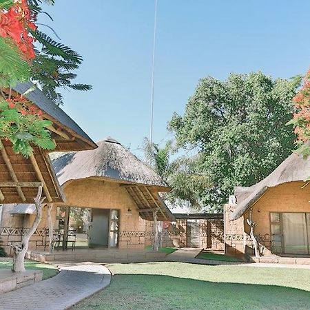 Tshukudiba Game Lodge Tom Burke Exteriér fotografie